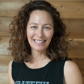 Amy Willet, Certified Yoga Instructor at MB Fit Studio in Solana Beach